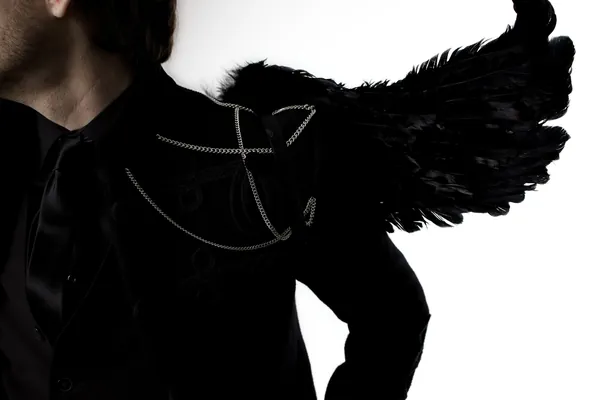 Chaqueta bordada con cadenas